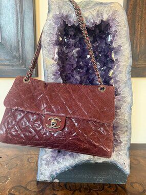 Authentic Chanel Classic Jumbo Single Flap Bag – Burgundy Caviar Leather